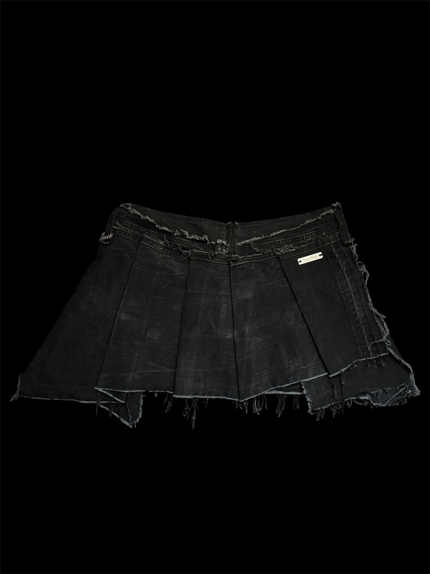 black skirt