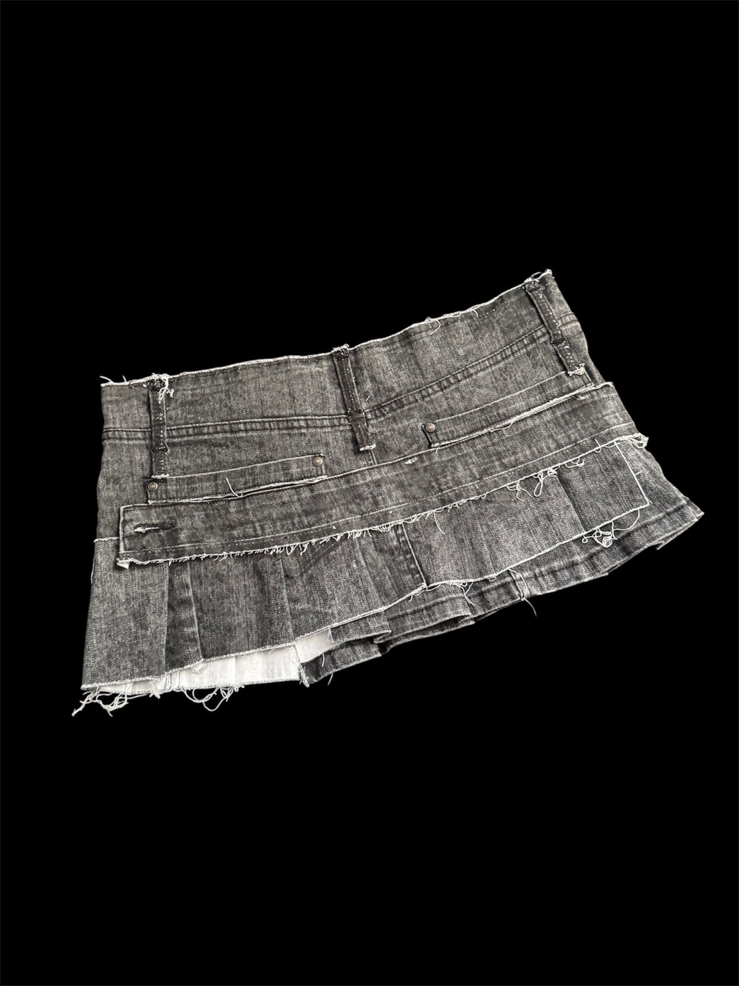 gray skirt