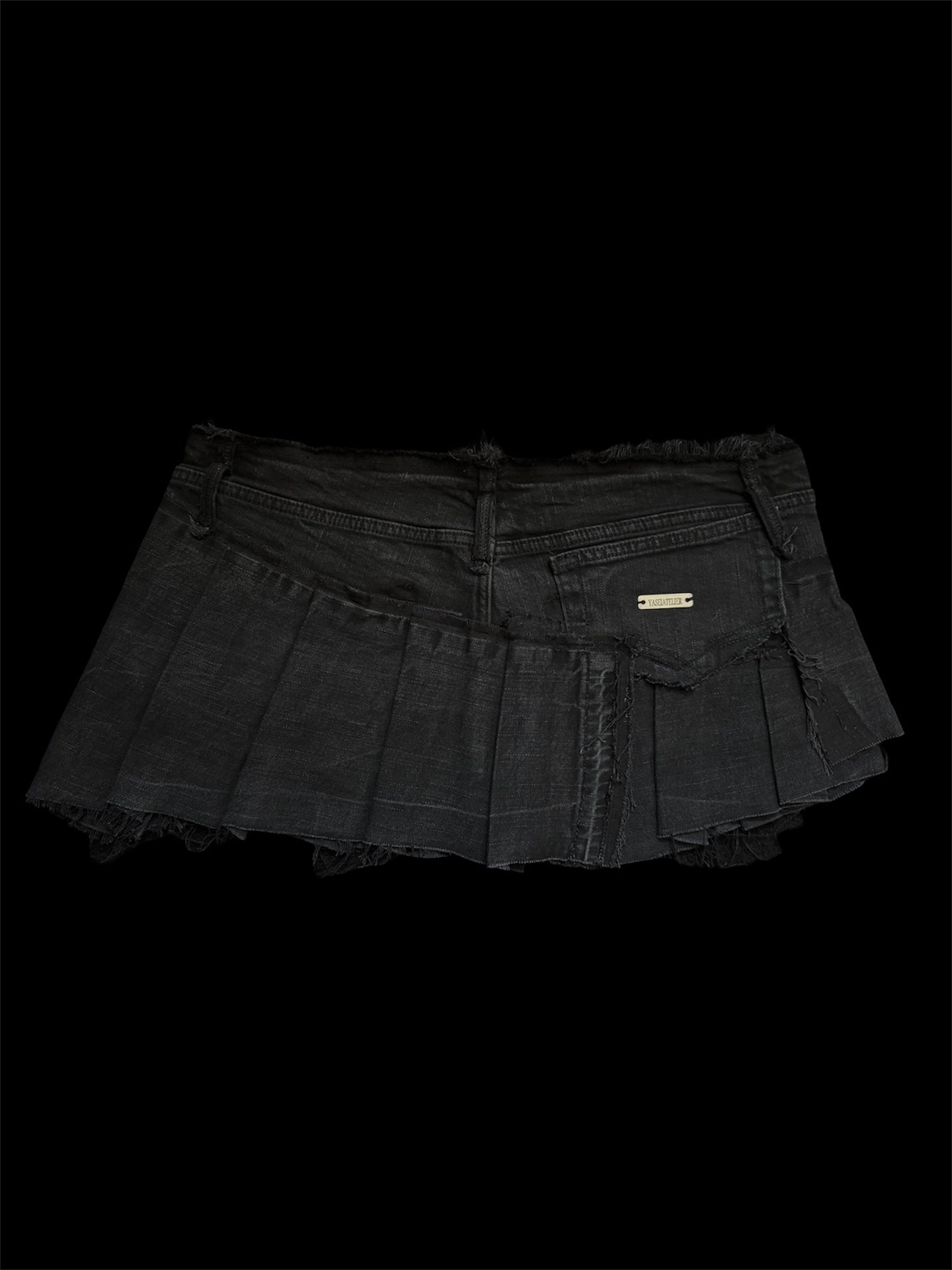 black skirt